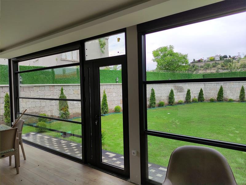 Giyotin Cam Balkon